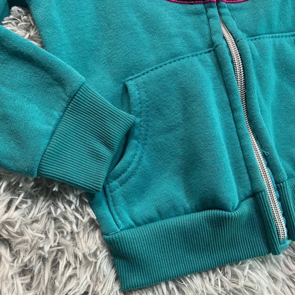 Girls hello kitty sweater - Picture 5 of 7